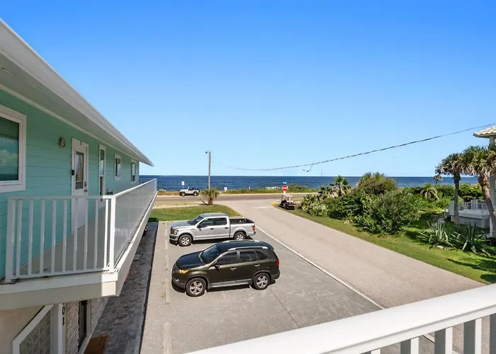 Steps To Flagler Beach! Cozy 1-Br Oceanfront Retreat Dog-Friendly