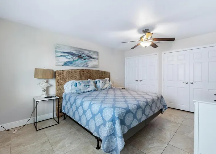 Steps To Flagler Beach! Cozy 1-Br Oceanfront Retreat Dog-Friendly
