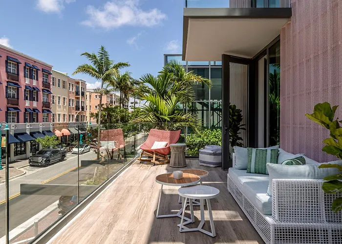The Ray Hotel Delray Beach, Curio Collection By Hilton