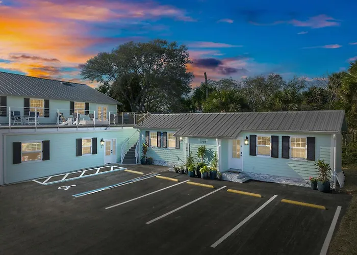 Cozy Studio Condo In Sebastian