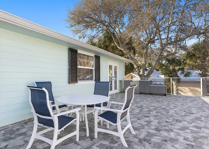 Cozy Studio Condo In Sebastian