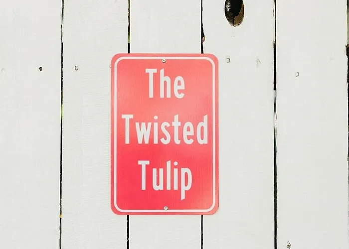 The Twisted Tulip-A Curious Stay