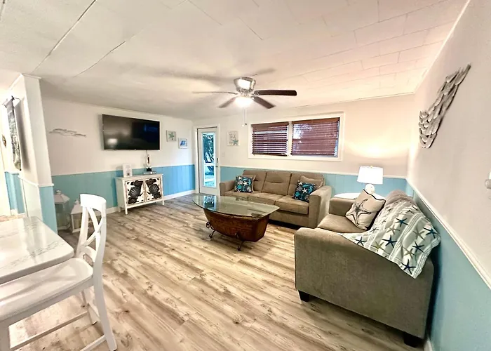 Cabin By The Sea - Waterfront Direct Gulf Access- Pontoon Boat Rental On Site Or Bring Your Boat- Paddlecraft Included
