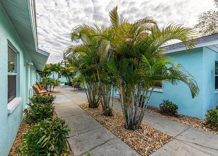 Luxurious 2 Bedroom Near Innisbrook Golf Resort!