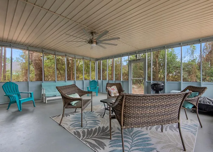 Gulf Brz-Beaches-Dwntwn Pns-Pet Friendly-Canal