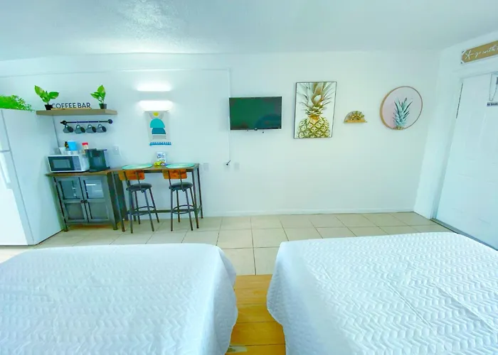 Sunrise Motel
