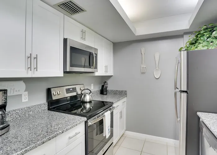 Bonita Springs Vacation Rental W/ Community Pool!