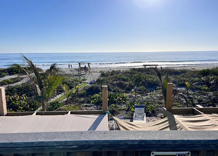 Anthony'S On The Beach