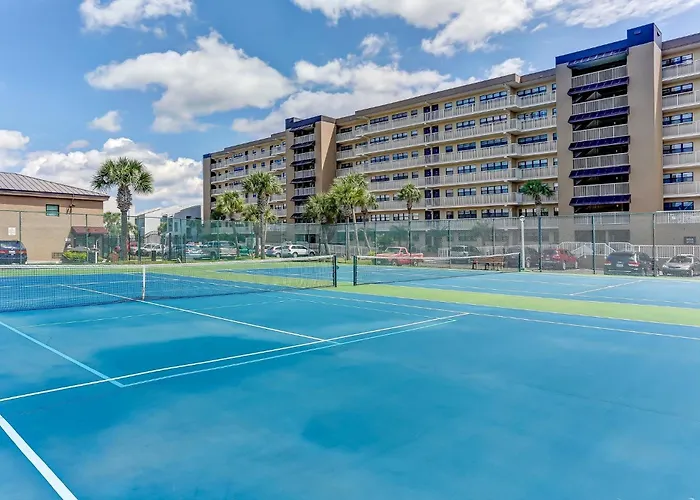 Convenience Direct Oceanfront Condo With Private Balcony