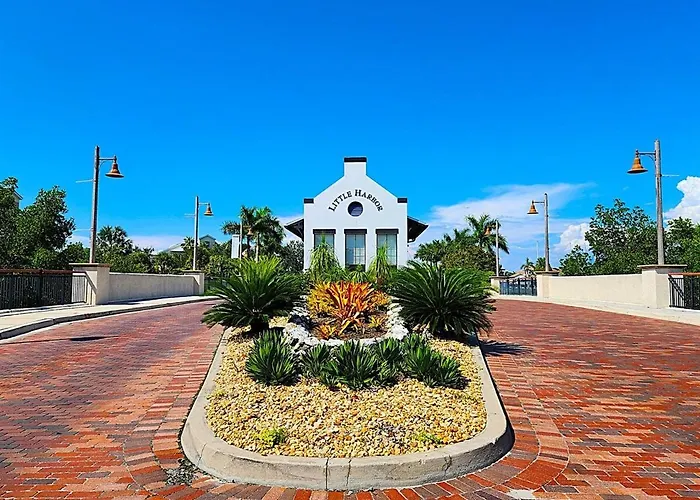 Little Harbor Resort #207 Tampa Bay Fl, Paradise