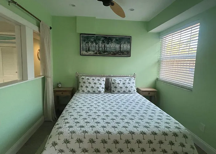 Manasota Key Dock House