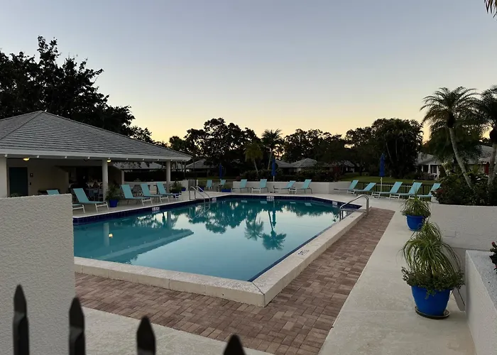 The Bougie Bungalow, Pga
