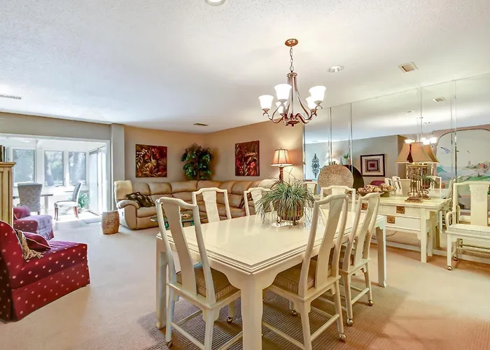 Fairway Oaks Villa Condo