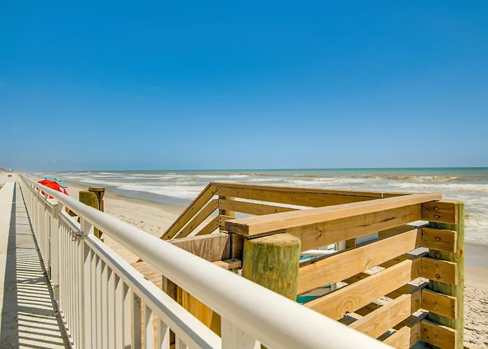 Steps To Ocean: Satellite Beach Condo W/ Balcony