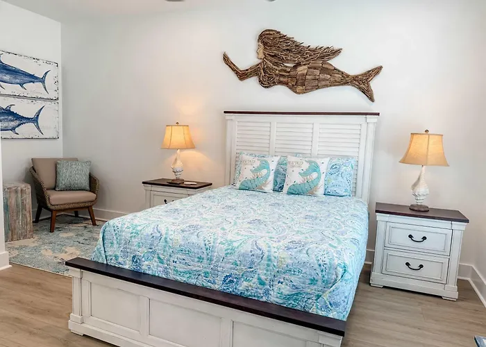 Serenity By The Sea St George Island Pool Home