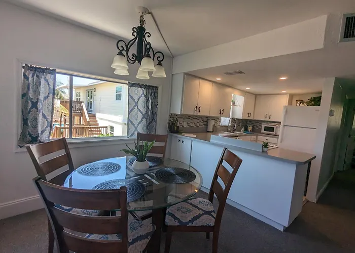 Casey Key 2-Bedroom Bay View