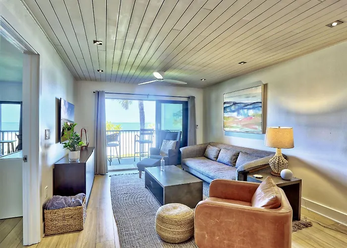 Land'S End 11-203 Beach Front - Premier
