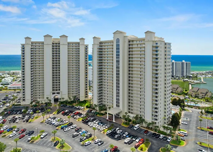 Beautiful Destin Beach View Condo