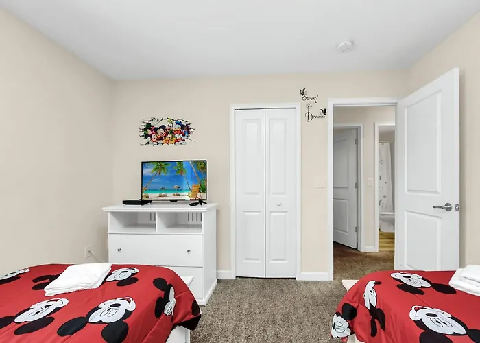Villa At Champions Gate Resort In Orlando Near Theme Parks With Private Pool, Spa & Movie Theater