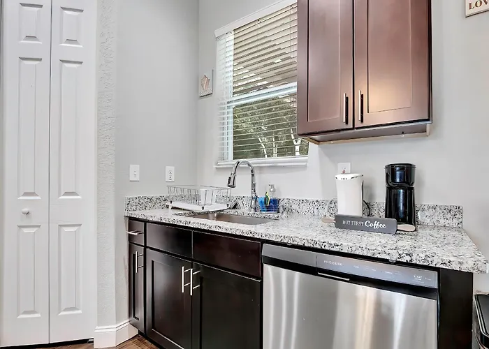 Perfect Getaway Home! Close To Rainbow Springs!