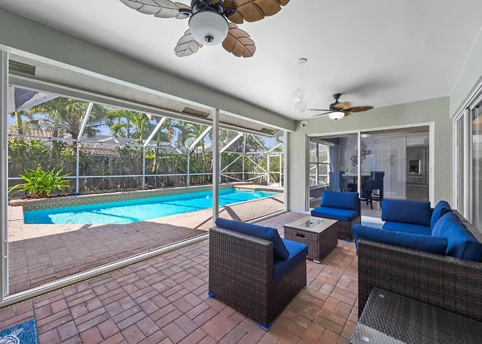 Modern 4Br In Central Wellington- Walk To Shops
