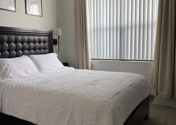 Casa Blanca Private Suite