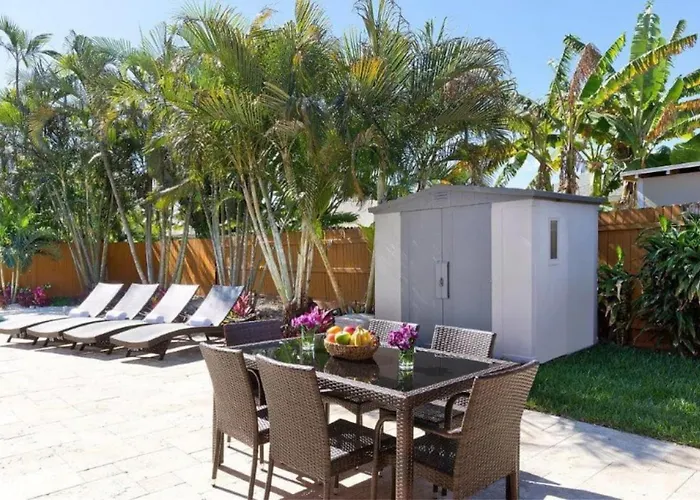 Beautiful Villa 4 Bd 3 Ba With Heated Private Pool, Close To Beach