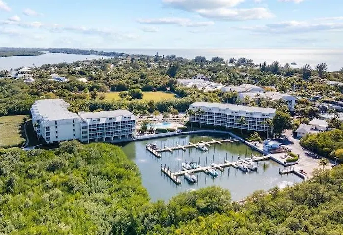 Bayside Villa 4120