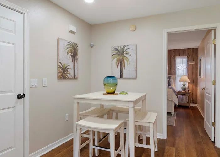 Welcoming 'Little Blue Lakehouse' In Crystal River