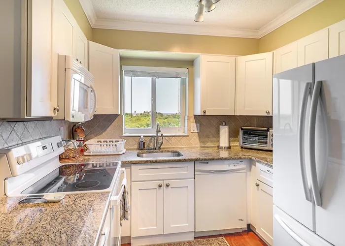 1/2 Mi To Jupiter Beach: Penthouse Condo W/ Views