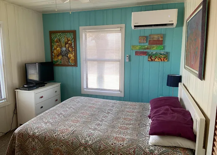 Las Palmas Cottage At Casas De La Playa - Central In The Heart Of Downtown And Steps To The Beach!