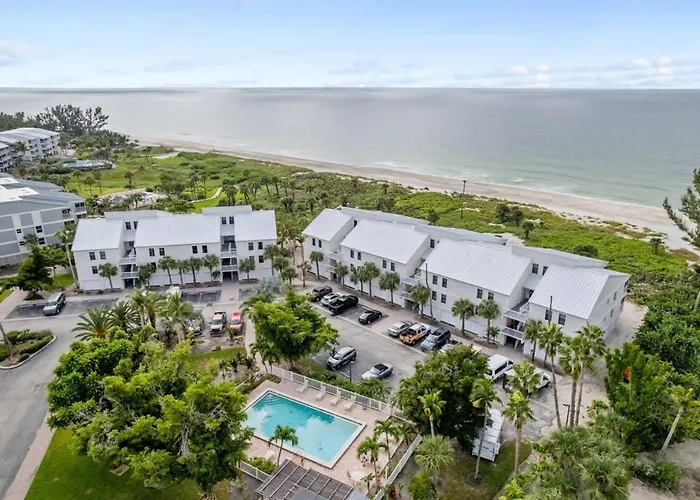 2004 Beach Villa - Captiva Two Bedroom Premier Beachfront Residence