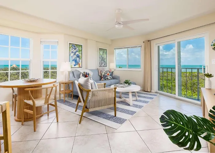 Marina And Ocean View 2 Bed 2 Bath End Unit 4201