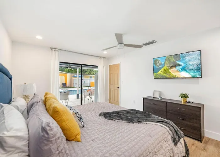 Sheraton Villa 3Br With Pool 10 Mins From Hard Rock Stadium