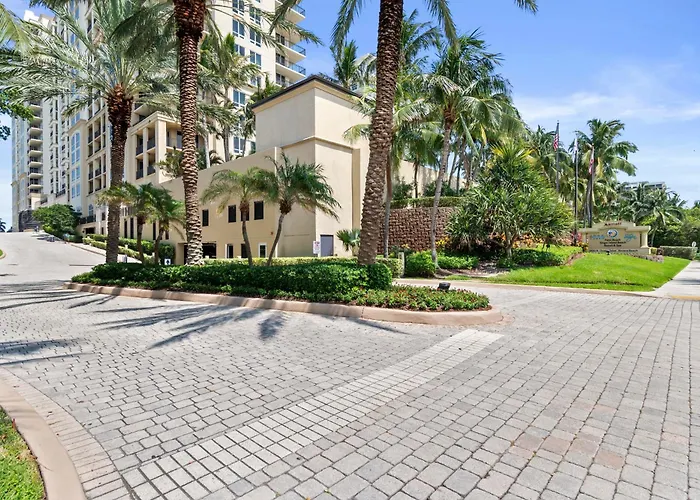 Oceanfront Palm Beach Resort & Spa Singer Island