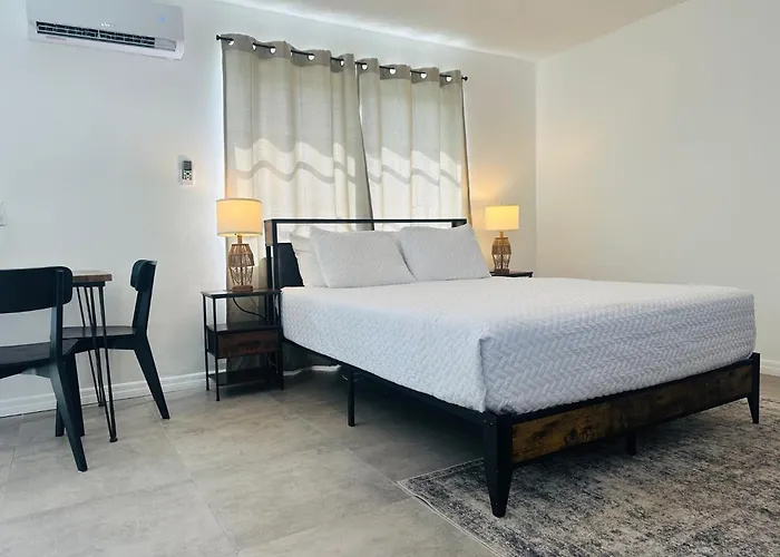 Wilton Manors Guesthouse