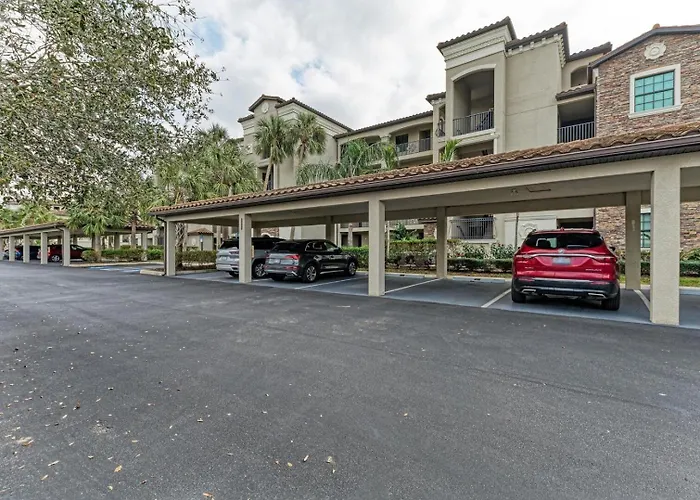 Waterfront Lakewood National Condo Overlooking The 11Th Green - Golfers Grove