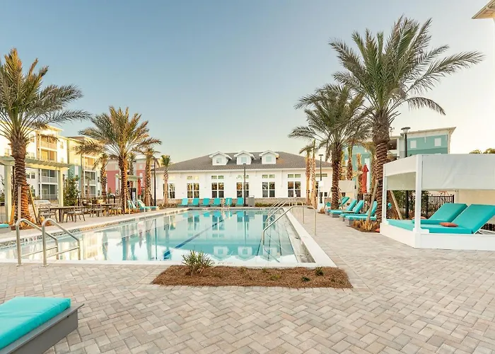 Landing Modern 1Bd Pool Yoga Studio