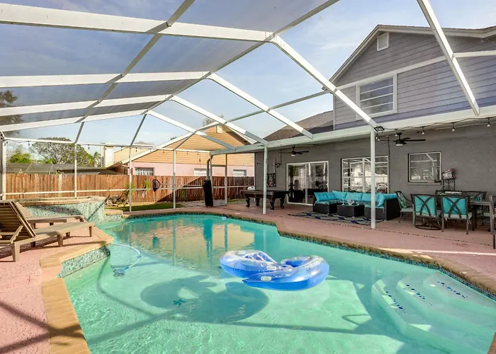 3 Mi To Marina: Riverview Family Home W/ Lanai!