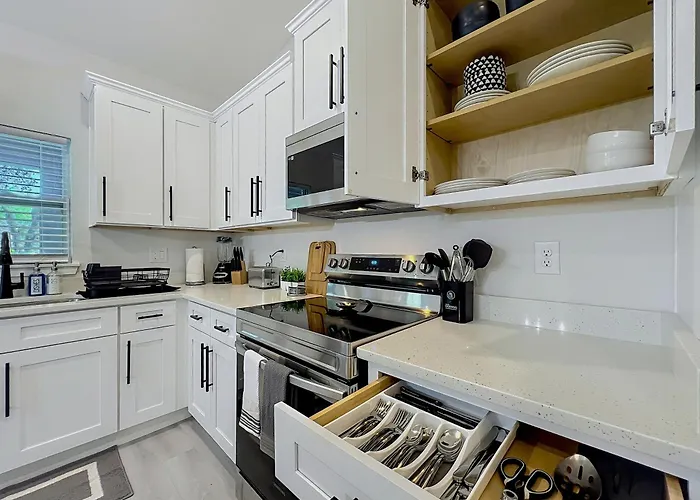Full 3 Bedroom 2 Ba Home In Ocala Close To Key Sights