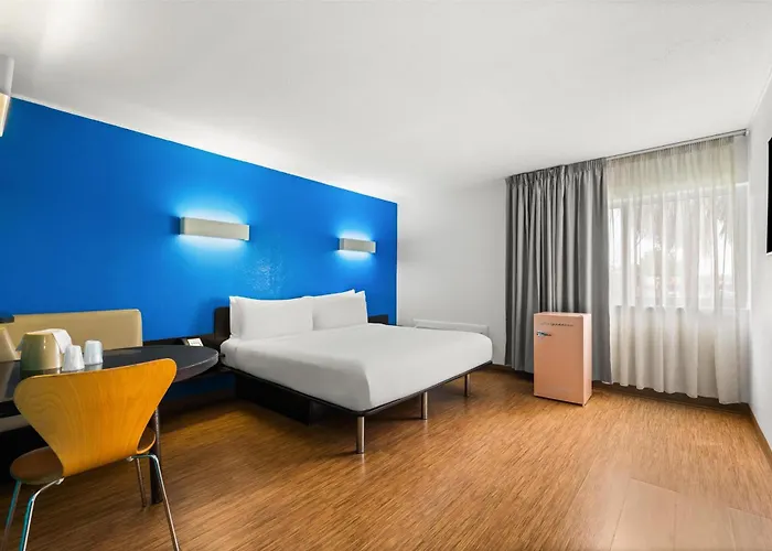 Signature Inn Miami