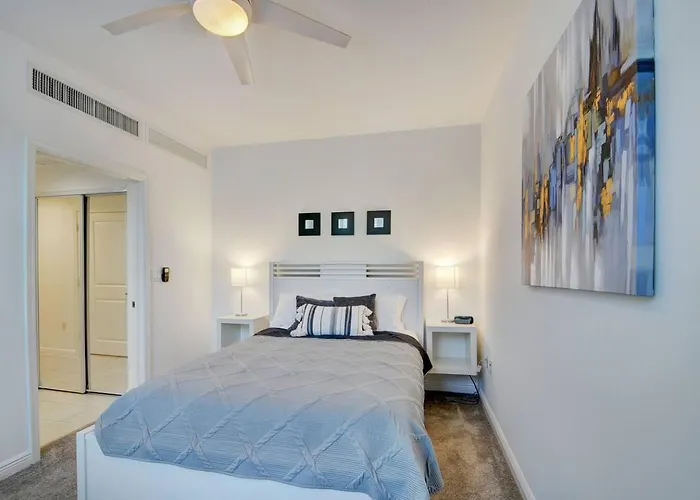 One Bedroom In Amazing Condobeach Pass Included!