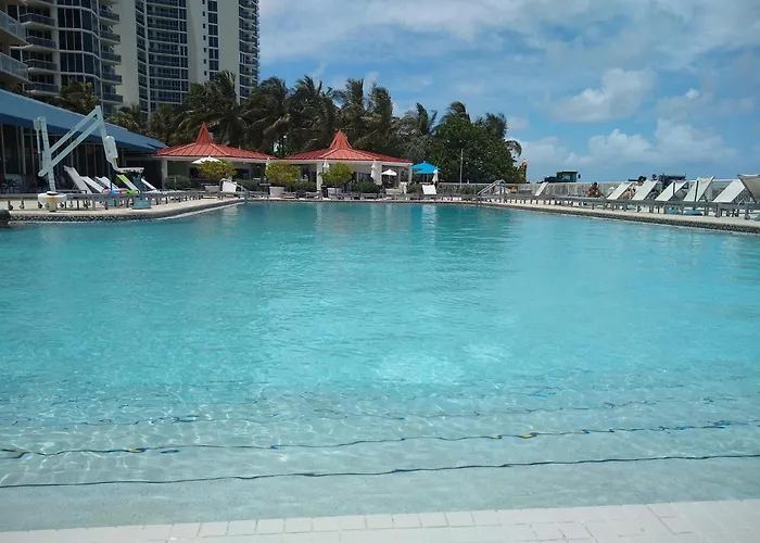 Estudios Con Y Sin Balcon En Sunny Isles Beach