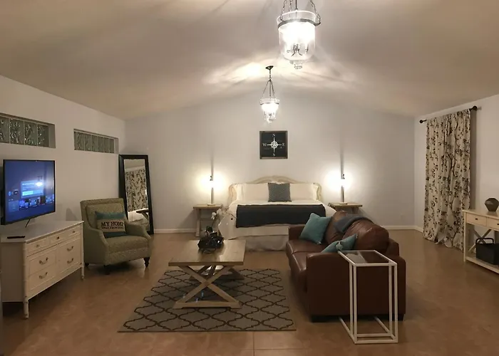Wellington Guest Suite