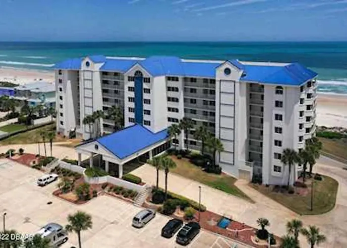 Serene 2Br Oceanfront Condo With Balcony, Florida