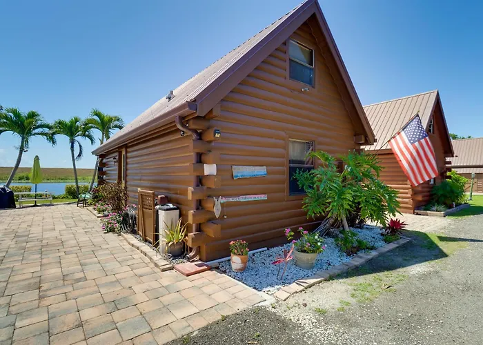 Lake Okeechobee Cabin W/ Boat Launch & Patio