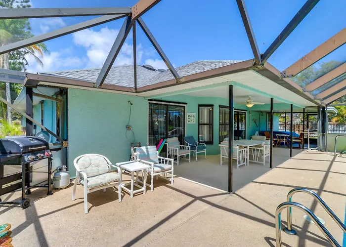 2 Mi To Water: Sebastian Home W/ Pool!