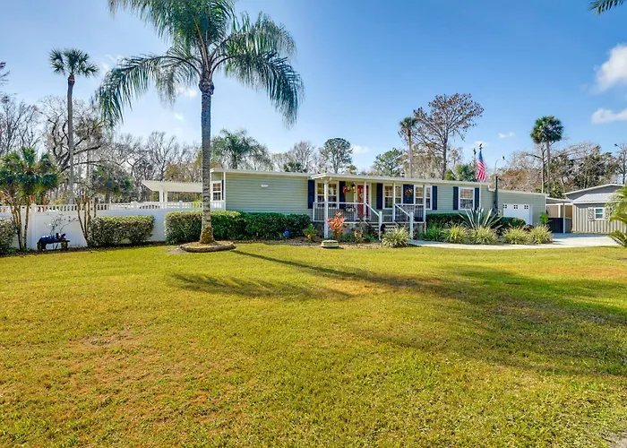< 1 Mi To Boat Ramp: Canal-Front Retreat In Astor!