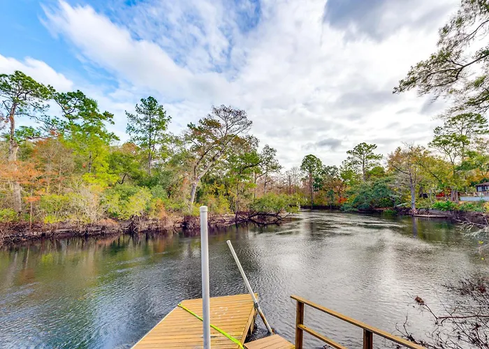 'Bovee'S Riverhouse' Dunnellon Family Getaway!