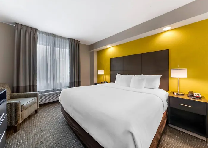 Comfort Suites Miami Airport North